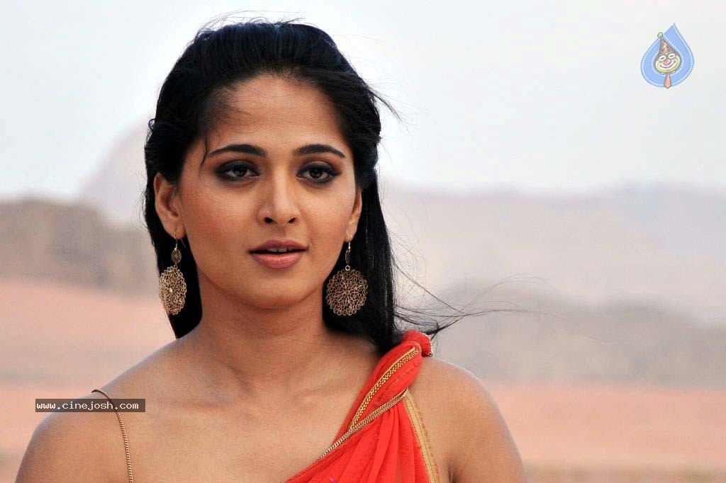 Anushka High Resolution Stills - 69 / 99 photos