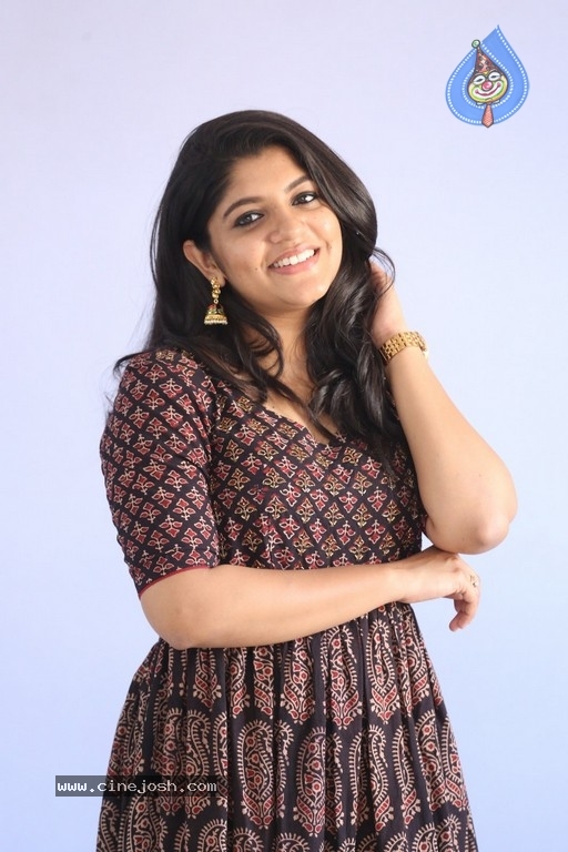 Aparna Balamurali Photos - 15 / 21 photos