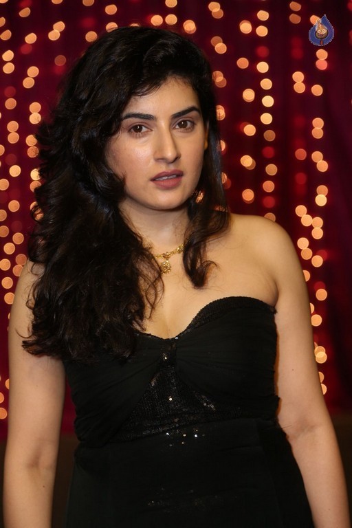 Archana at Zee Telugu Apsara Awards - 13 / 21 photos