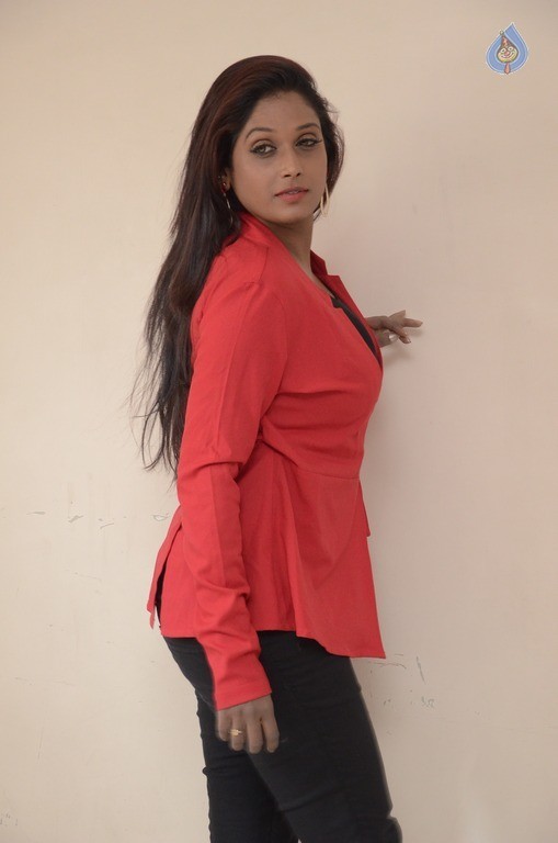 Archana Choudhary New Photos - 8 / 21 photos