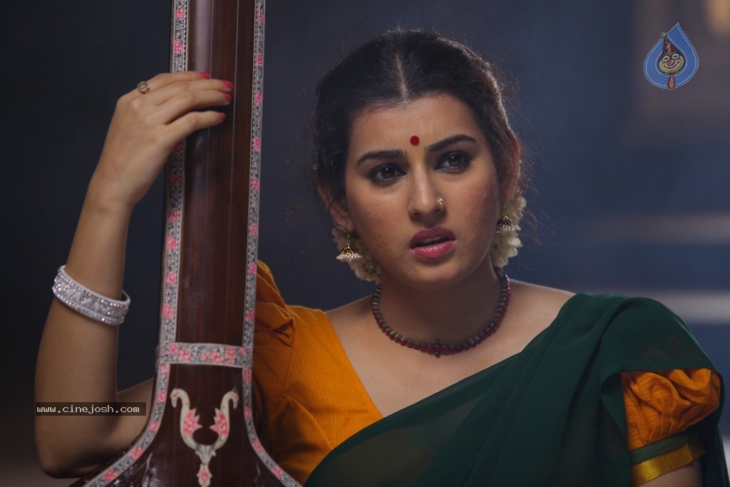 Archana Images - 24 / 83 photos