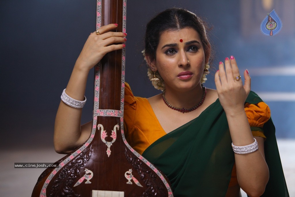 Archana Images - 26 / 83 photos