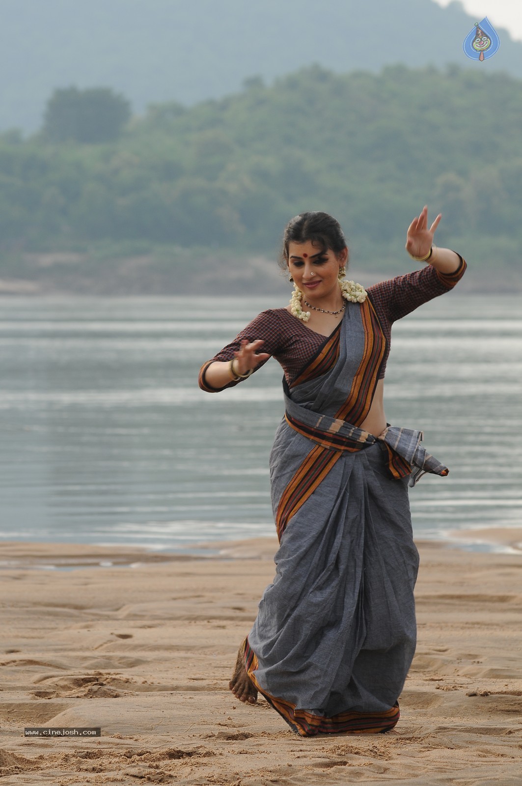 Archana Latest Photos - 8 / 50 photos