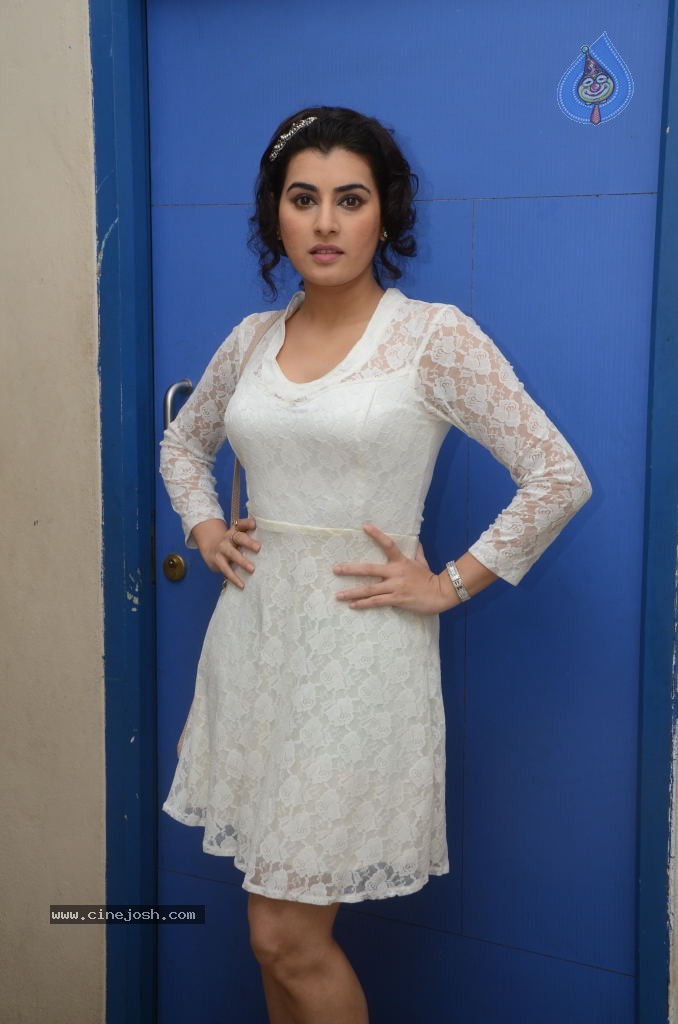 Archana New Hot Stills - 53 / 95 photos