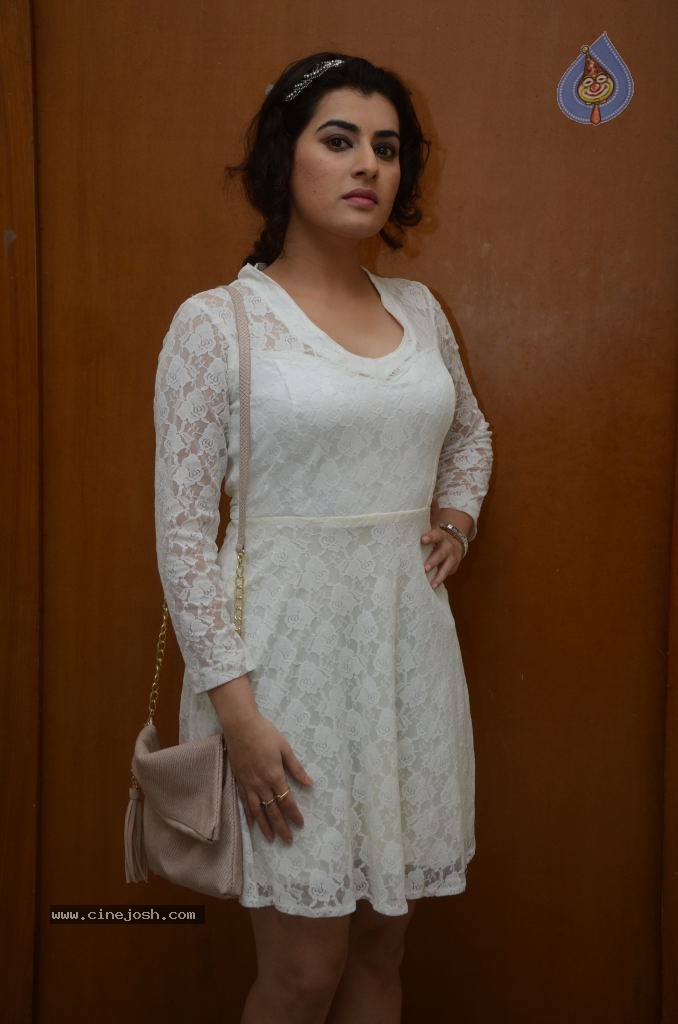 Archana New Hot Stills - 63 / 95 photos