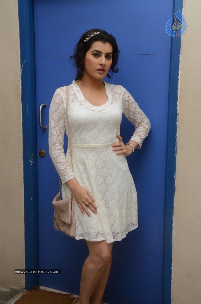 Archana New Hot Stills - 81 / 95 photos