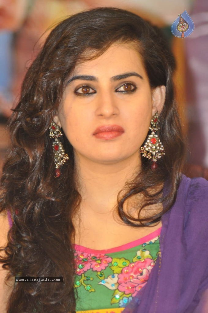 Archana New Images  - 18 / 65 photos