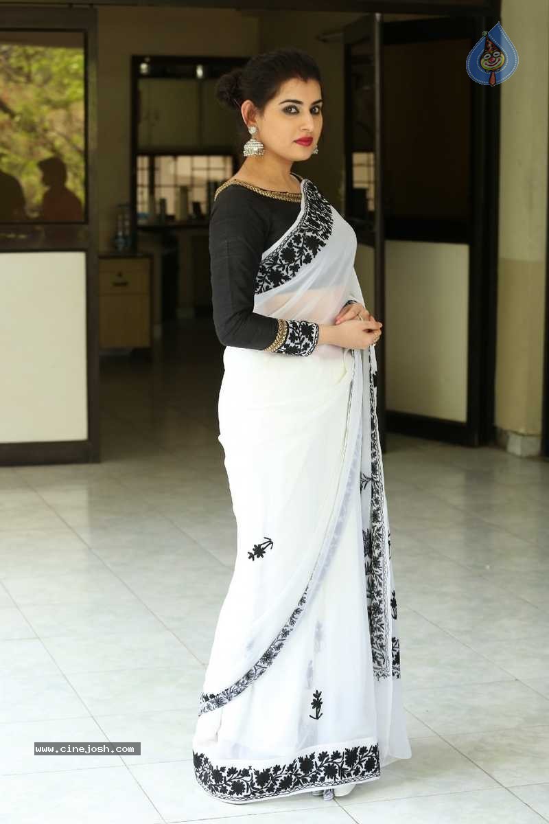 Archana New Pics - 40 / 57 photos