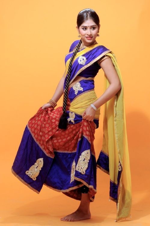 Archana Photo Shoot Photos - 5 / 14 photos