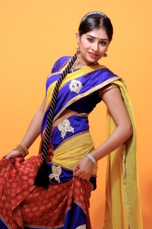 Archana Photo Shoot Photos - 11 / 14 photos
