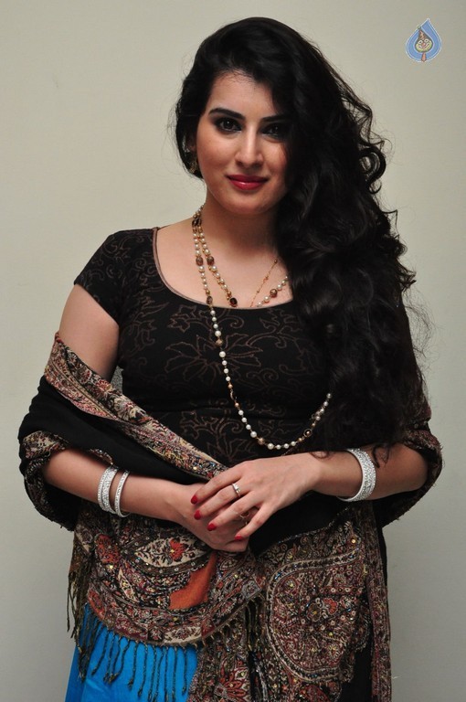 Archana Photos - 31 / 59 photos