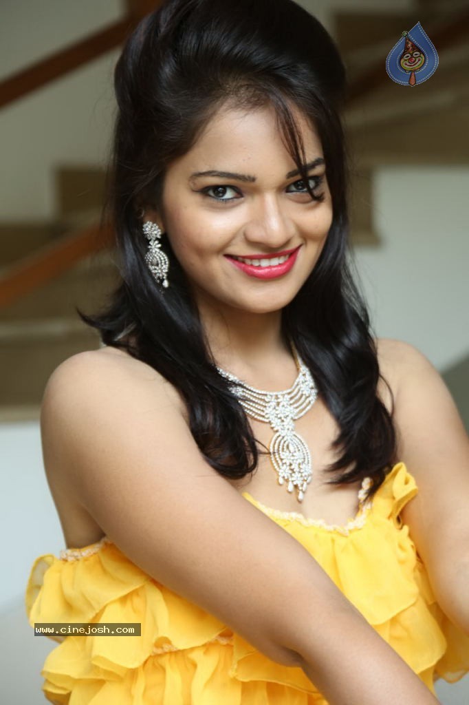 Ashwini Latest Hot Stills - 47 / 151 photos