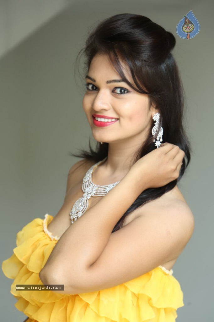 Ashwini Latest Hot Stills - 69 / 151 photos