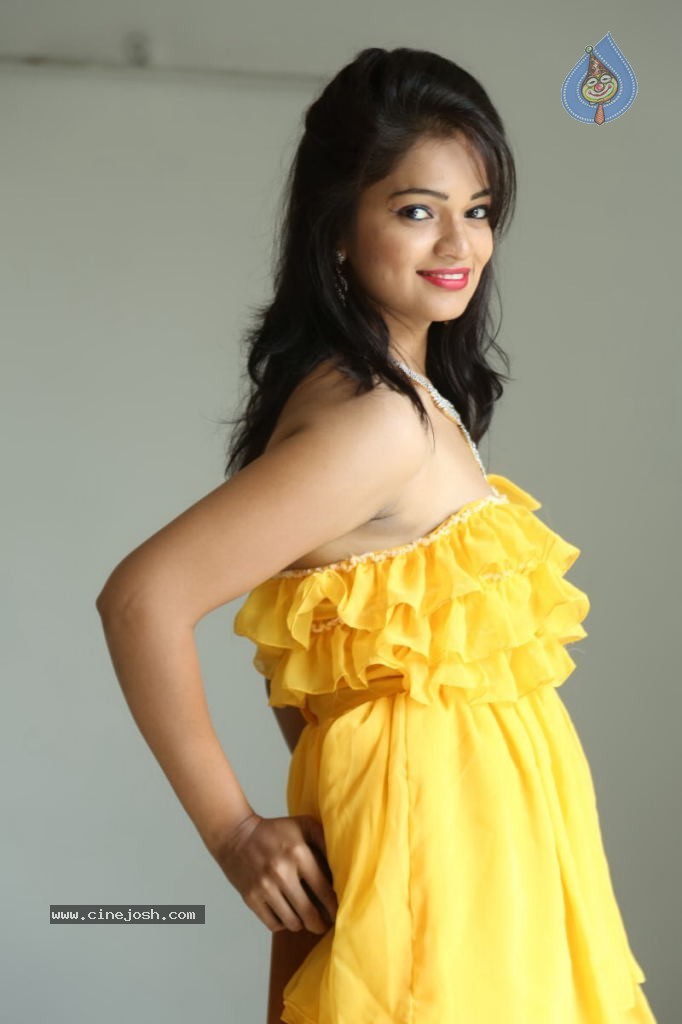 Ashwini Latest Hot Stills - 75 / 151 photos