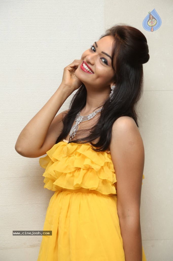 Ashwini Latest Hot Stills - 78 / 151 photos