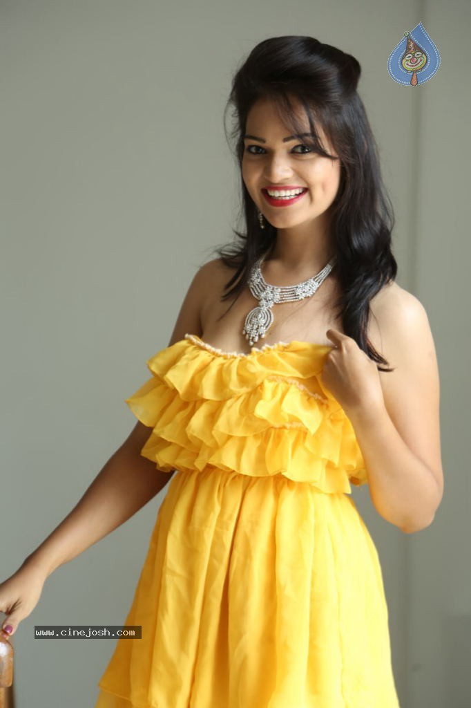 Ashwini Latest Hot Stills - 90 / 151 photos