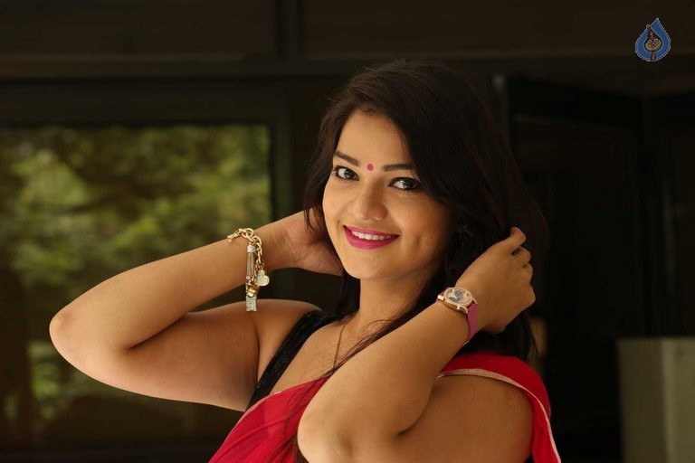 Ashwini Latest Pics - 21 / 63 photos