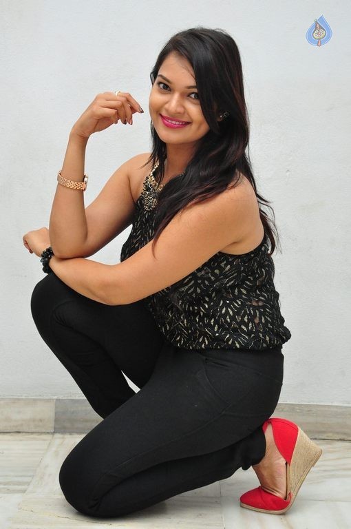 Ashwini New Images - 10 / 42 photos