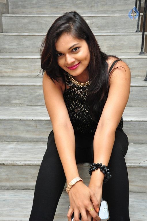 Ashwini New Images - 23 / 42 photos