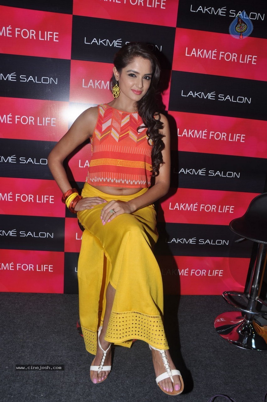 Asmita Sood Latest Photos - 24 / 65 photos