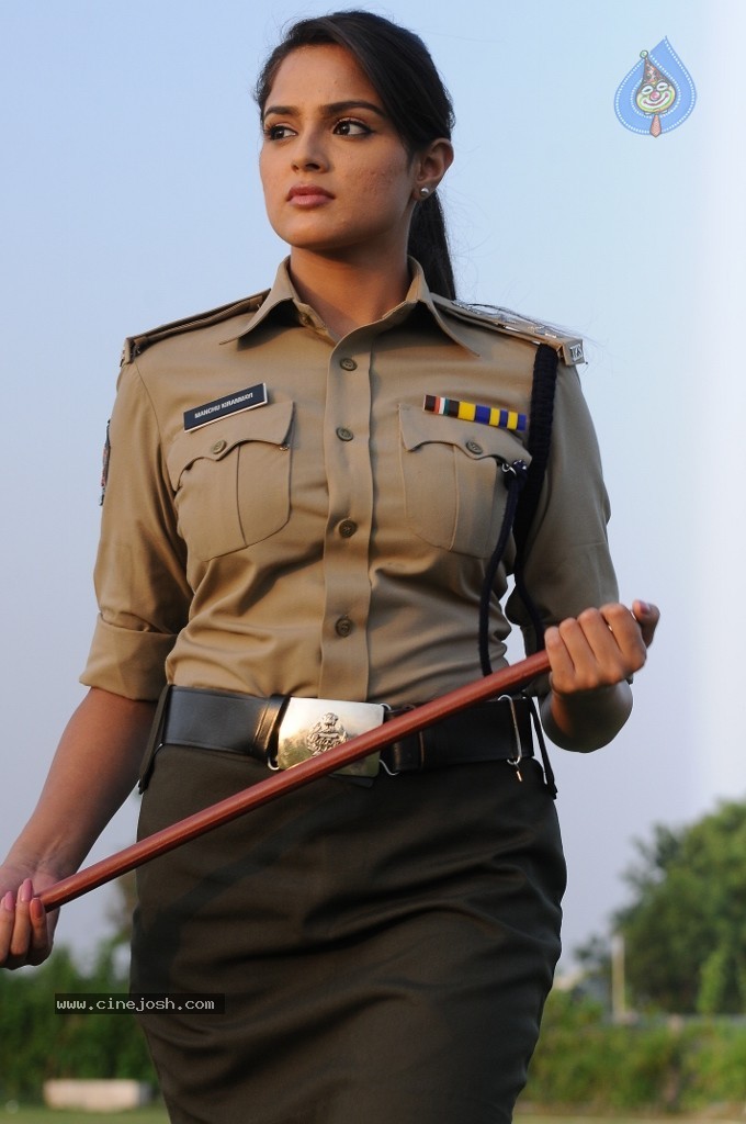 Asmita Sood Stills in Aa Aiduguru - 64 / 79 photos