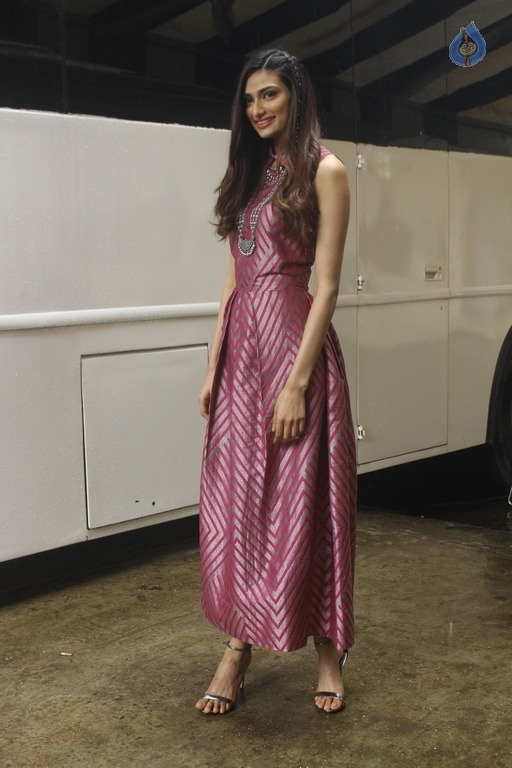 Athiya Shetty New Pics - 2 / 11 photos