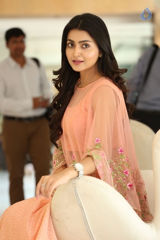 Avantika Mishra Latest Photos - 40 / 41 photos