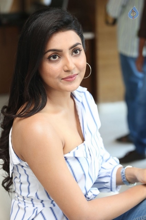 Avantika Mishra Latest Photos - 1 / 63 photos