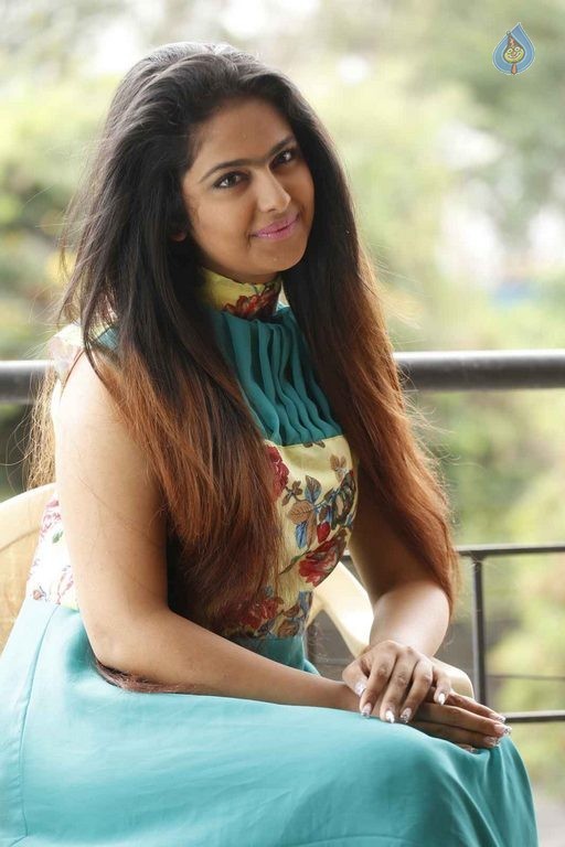 Avika Gor Latest Pics - 14 / 61 photos