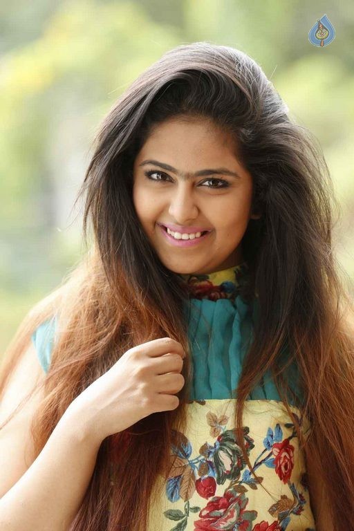 Avika Gor Latest Pics - 22 / 61 photos