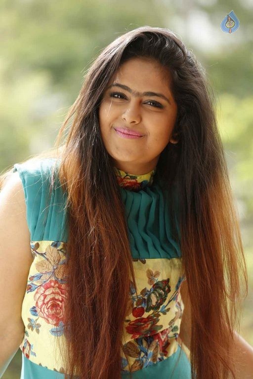 Avika Gor Latest Pics - 24 / 61 photos