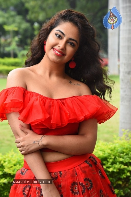 Avika Gor New Photos - 21 / 21 photos