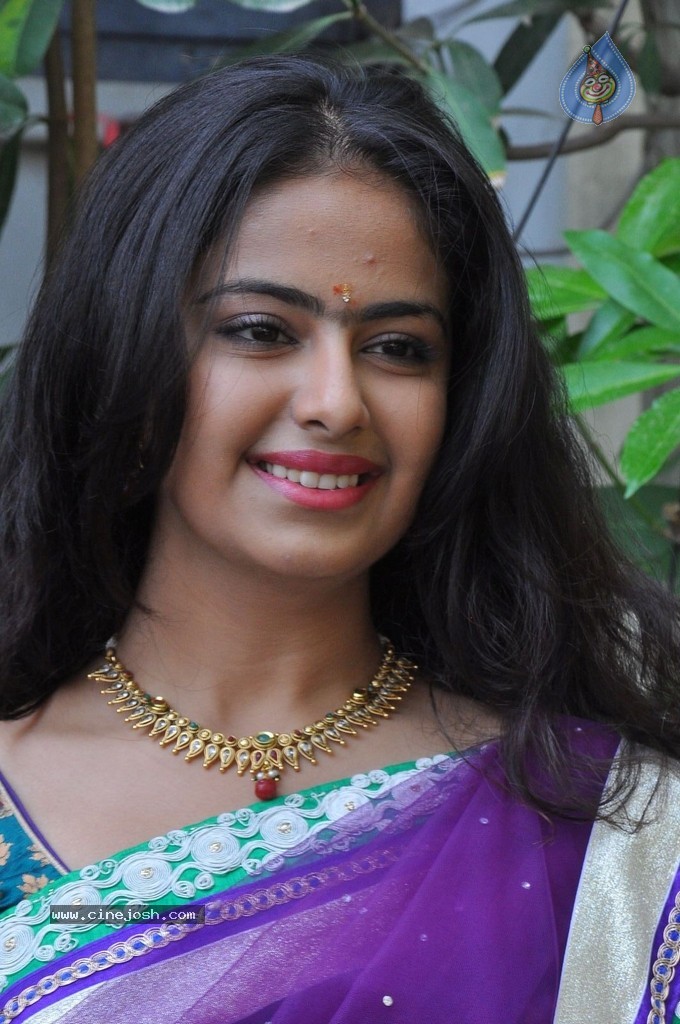 Avika Gor New Stills - 34 / 116 photos