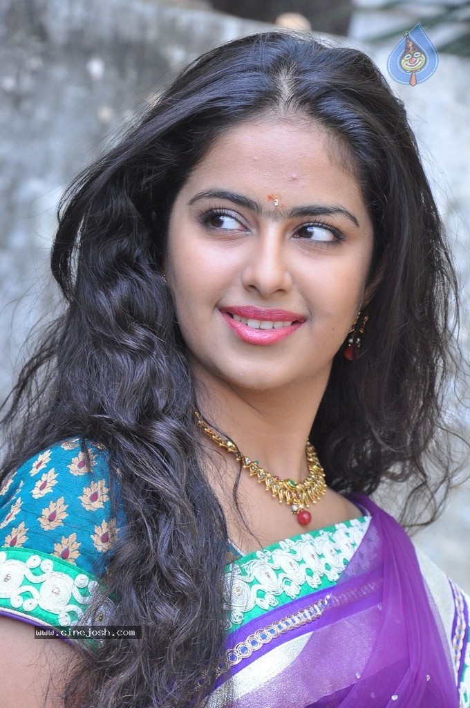 Avika Gor New Stills - 48 / 116 photos