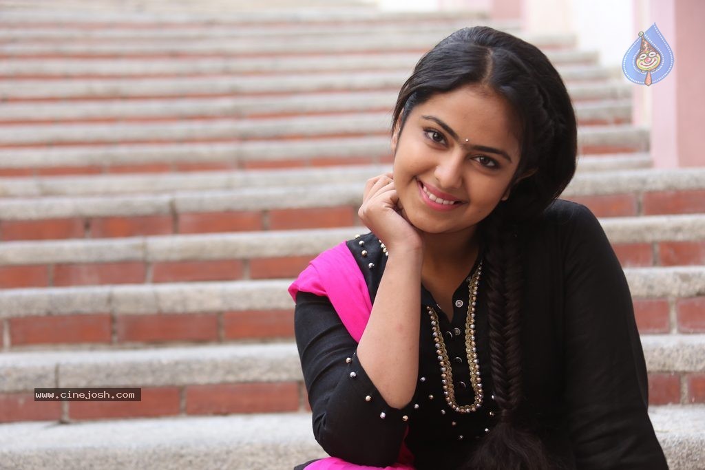 Avika Gor New Stills - 60 / 102 photos