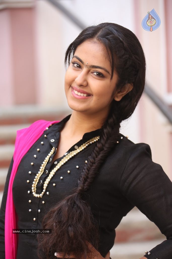 Avika Gor New Stills - 88 / 102 photos