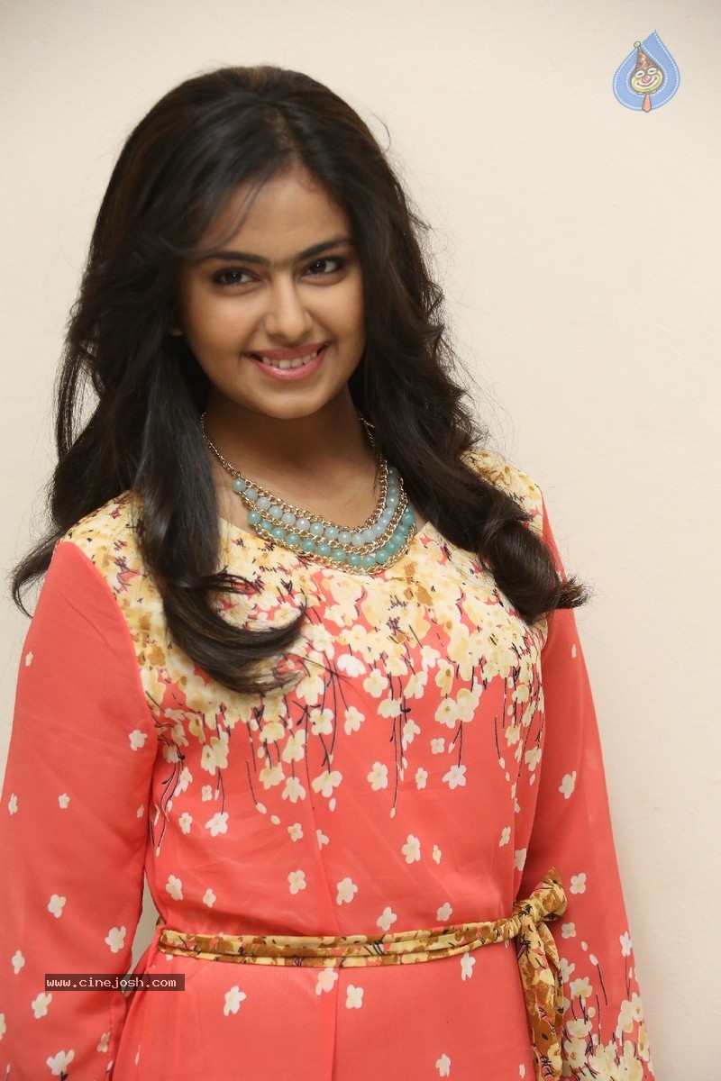 Avika Gor Stills - 39 / 112 photos