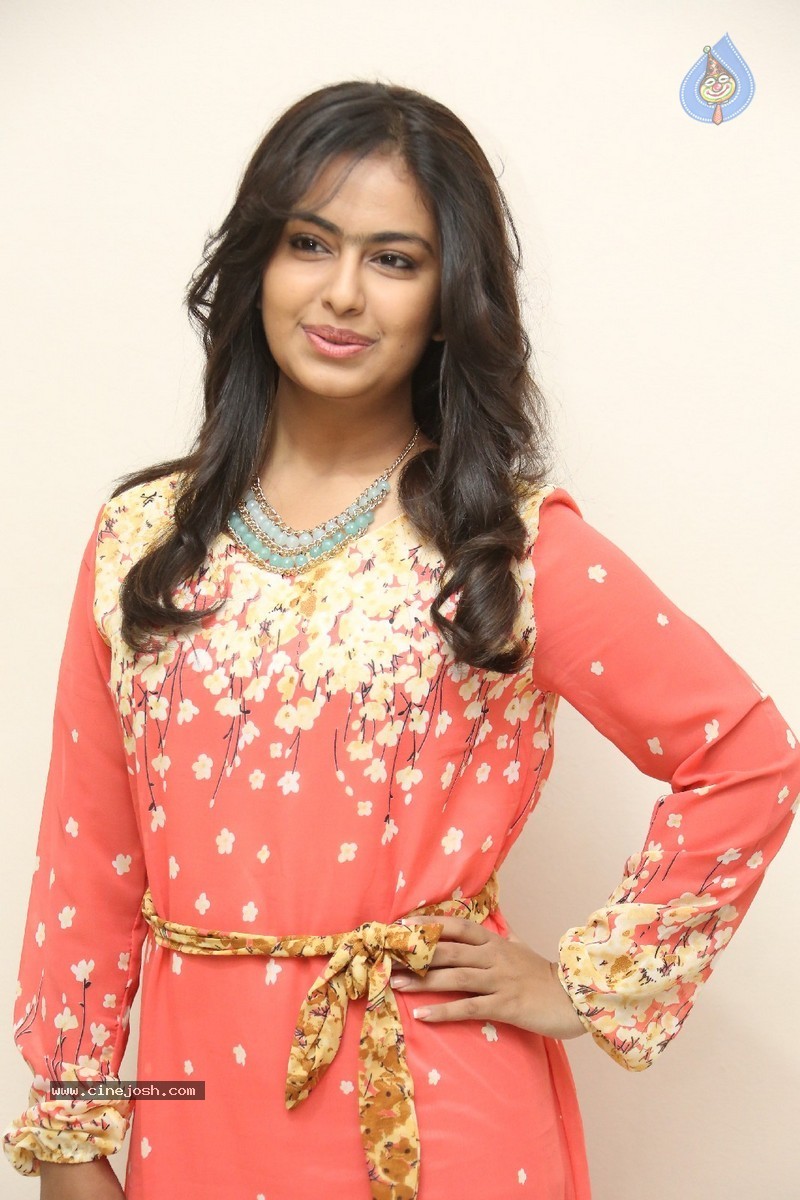 Avika Gor Stills - 57 / 112 photos