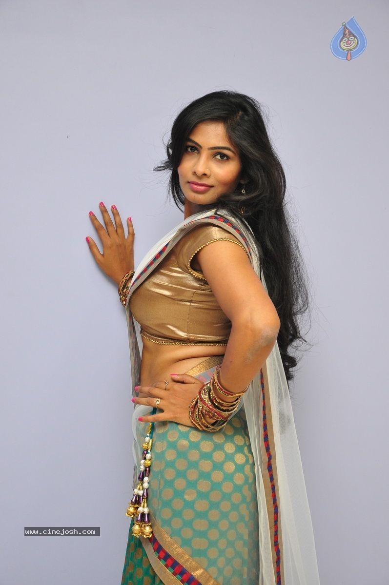 Bhanu New Photos - 54 / 109 photos