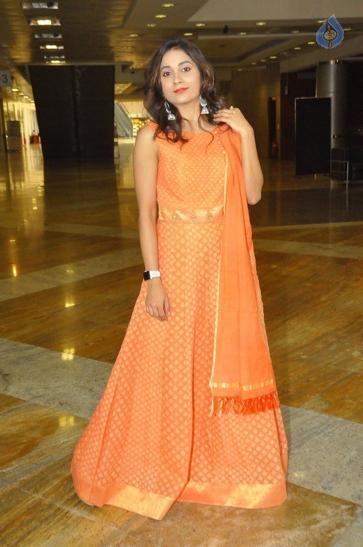 Bhanu Priya New Photos - 8 / 13 photos
