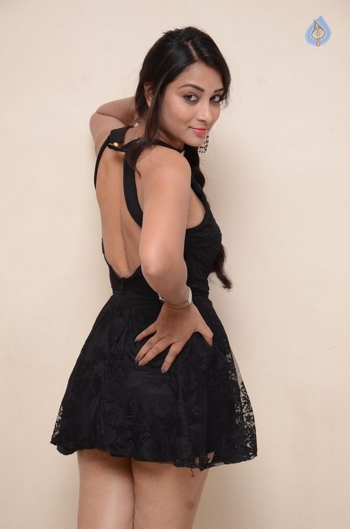 Bhanu Sri Latest Photos - 12 / 63 photos
