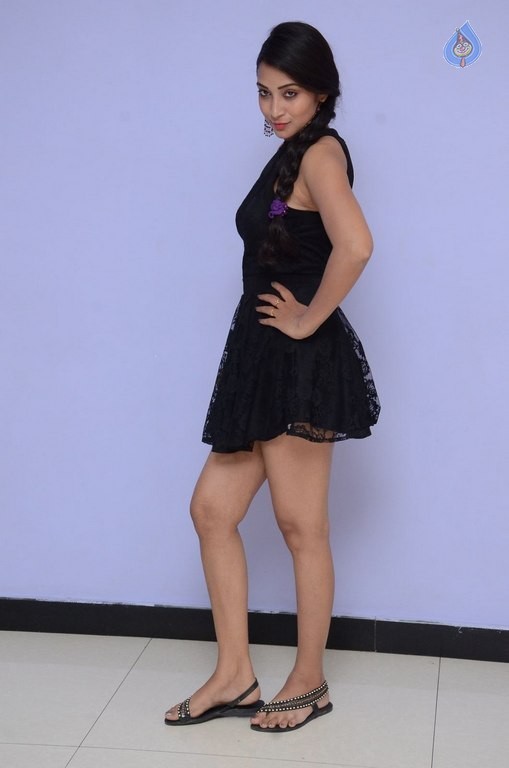 Bhanu Sri Latest Photos - 27 / 63 photos
