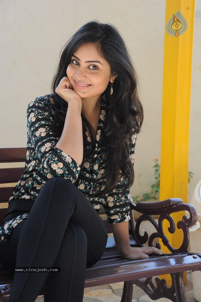 Bhanu Sri Mehra Latest Photos - 49 / 112 photos