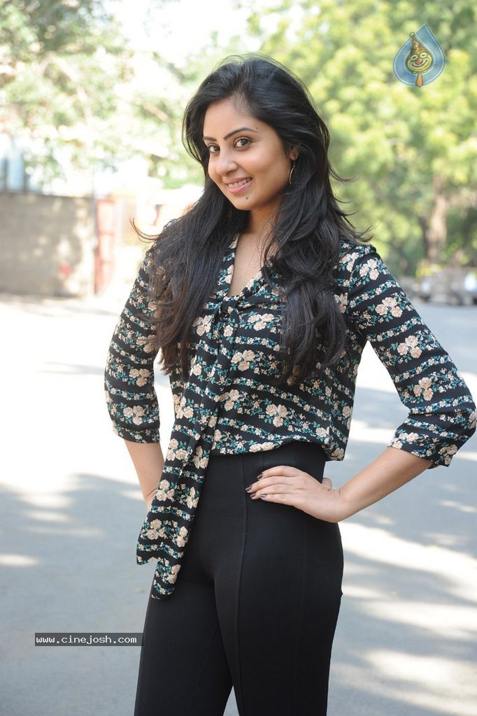 Bhanu Sri Mehra Latest Photos - 51 / 112 photos