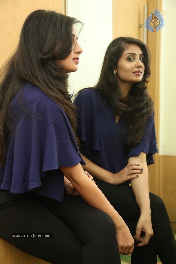 Bhanu Sri Mehra Latest Photos - 23 / 109 photos
