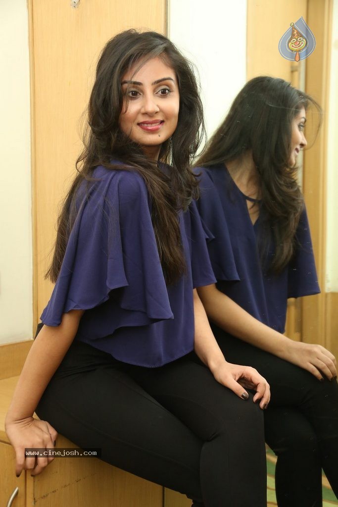 Bhanu Sri Mehra Latest Photos - 62 / 109 photos