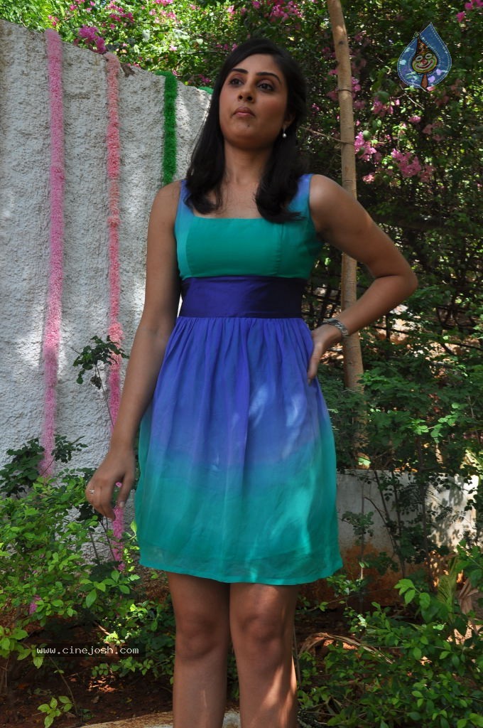 Bhanu Sri Mehra Latest Stillls - 1 / 41 photos