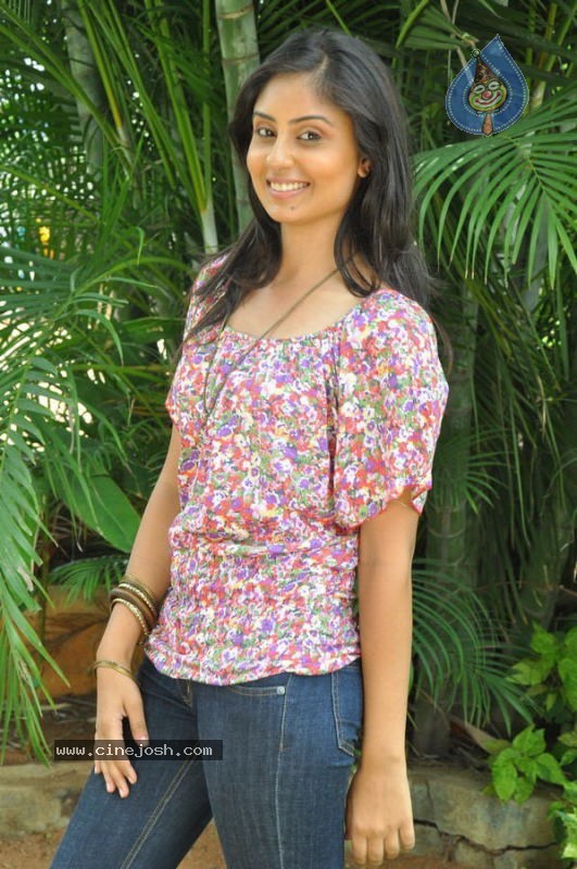 Bhanu Sri Mehra Latest Stills - 46 / 69 photos