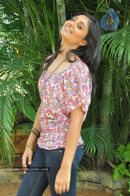Bhanu Sri Mehra Latest Stills - 53 / 69 photos