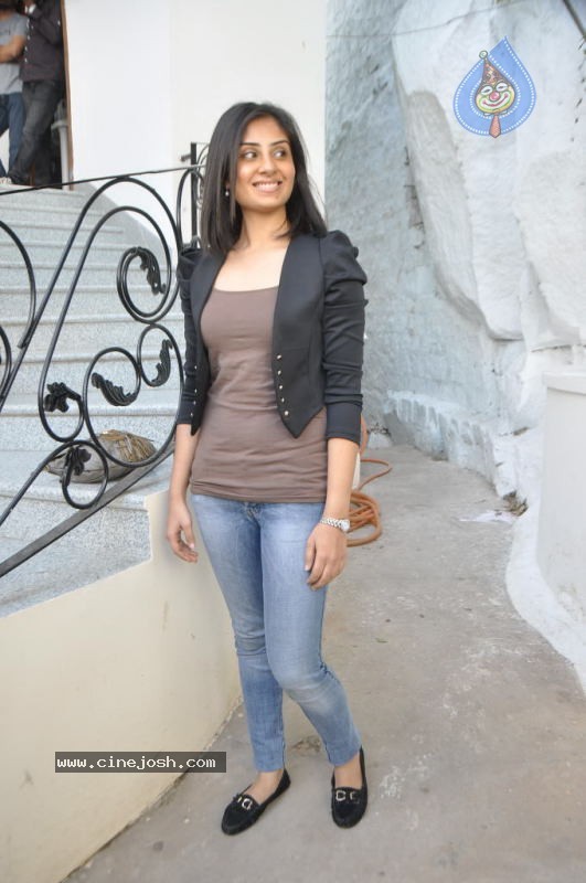 Bhanu Sri Mehra New Stills - 2 / 153 photos